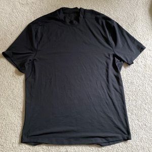 Lululemon men’s short sleeve
